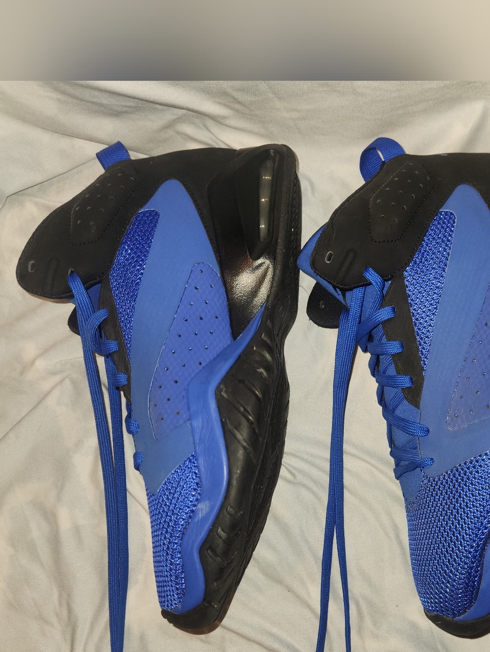 Air Jordan Lift Off in the "Royal Blue" colorway Size 12